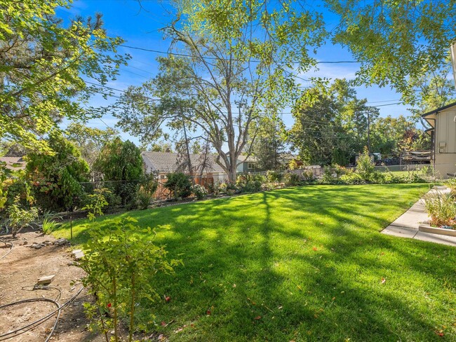 Building Photo - Perfect Remodeled Home in the Heart of Reno