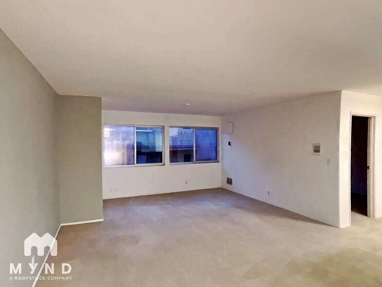 Building Photo - 360 Vernon St