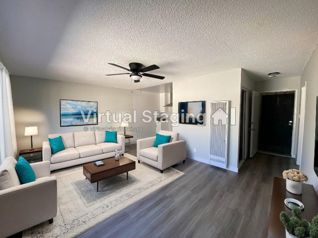 Building Photo - 1209 W 39th Pl