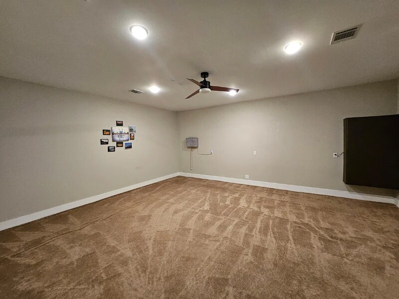 Building Photo - 7811 Tindarey Maple Trace