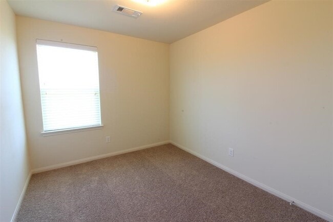 Building Photo - 8202 Sandy Sea Rd