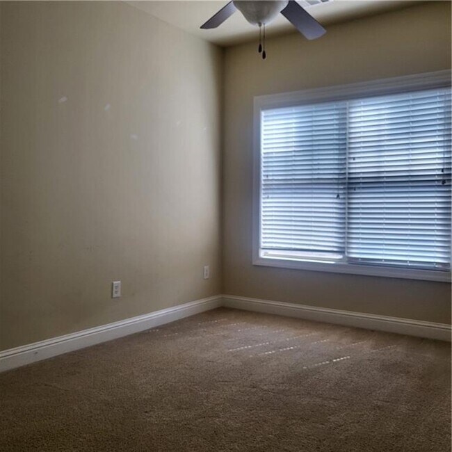 Building Photo - 4382 Hansboro Way