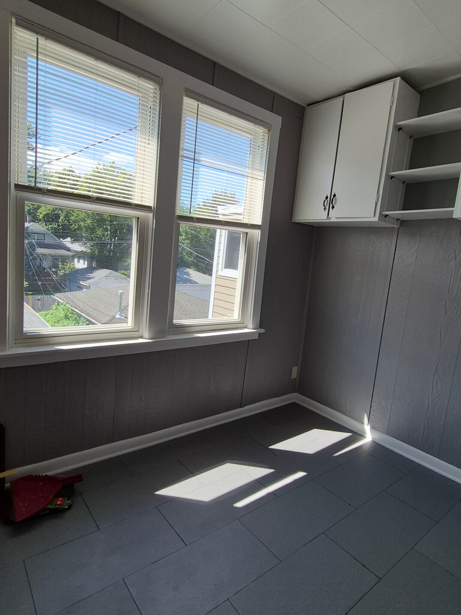 Enclosed back porch - 5816 N Rockwell St