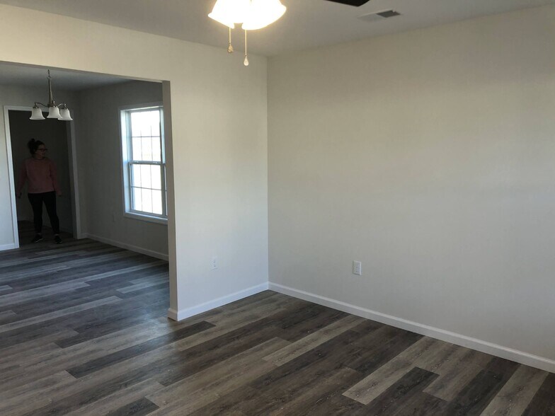 Building Photo - 8022 Wilburn Way