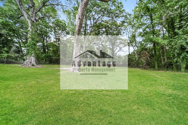 Building Photo - 1345 D F Fuller Dr