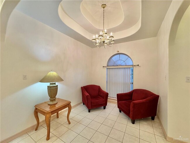 Building Photo - 28 S 32nd St