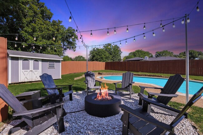 Building Photo - 1231 Springbrook Cir