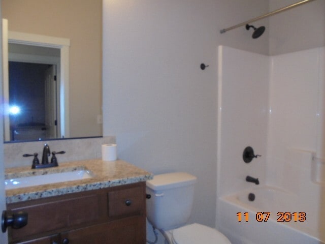 Building Photo - 2981 SW Redmond Hill Rd