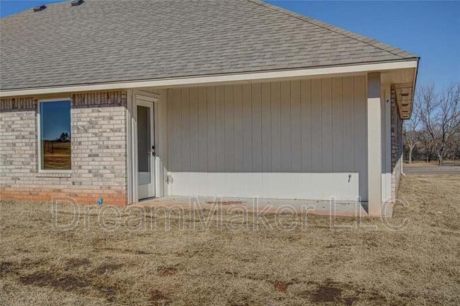 Building Photo - 203 Hope Ave