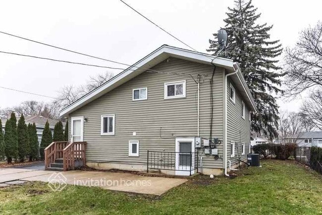 Building Photo - 439 N 3rd Ave