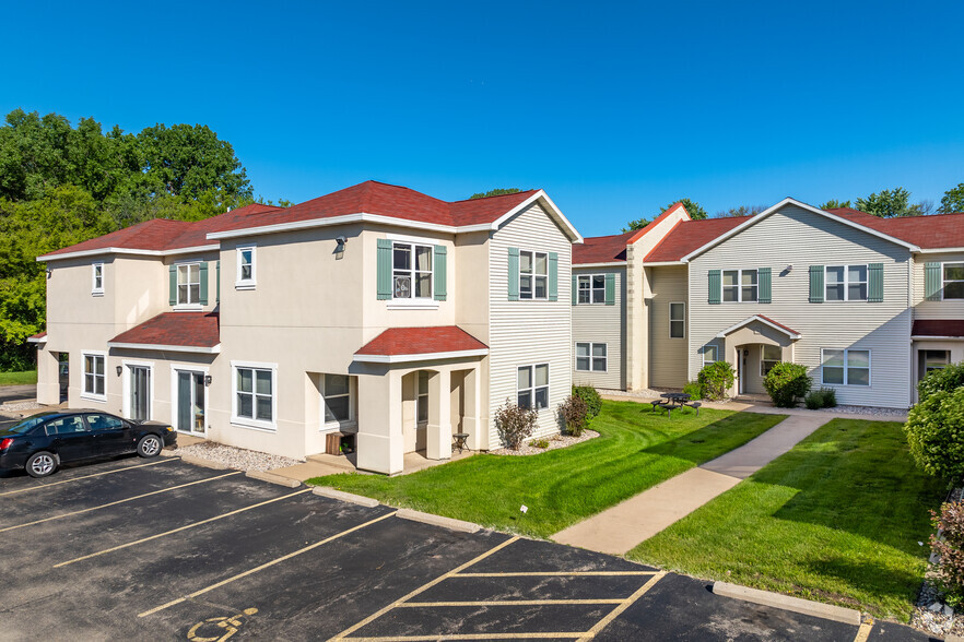 Primary Photo - University Townhomes