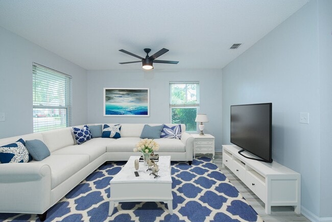 Building Photo - 1101 Scheidel Ct