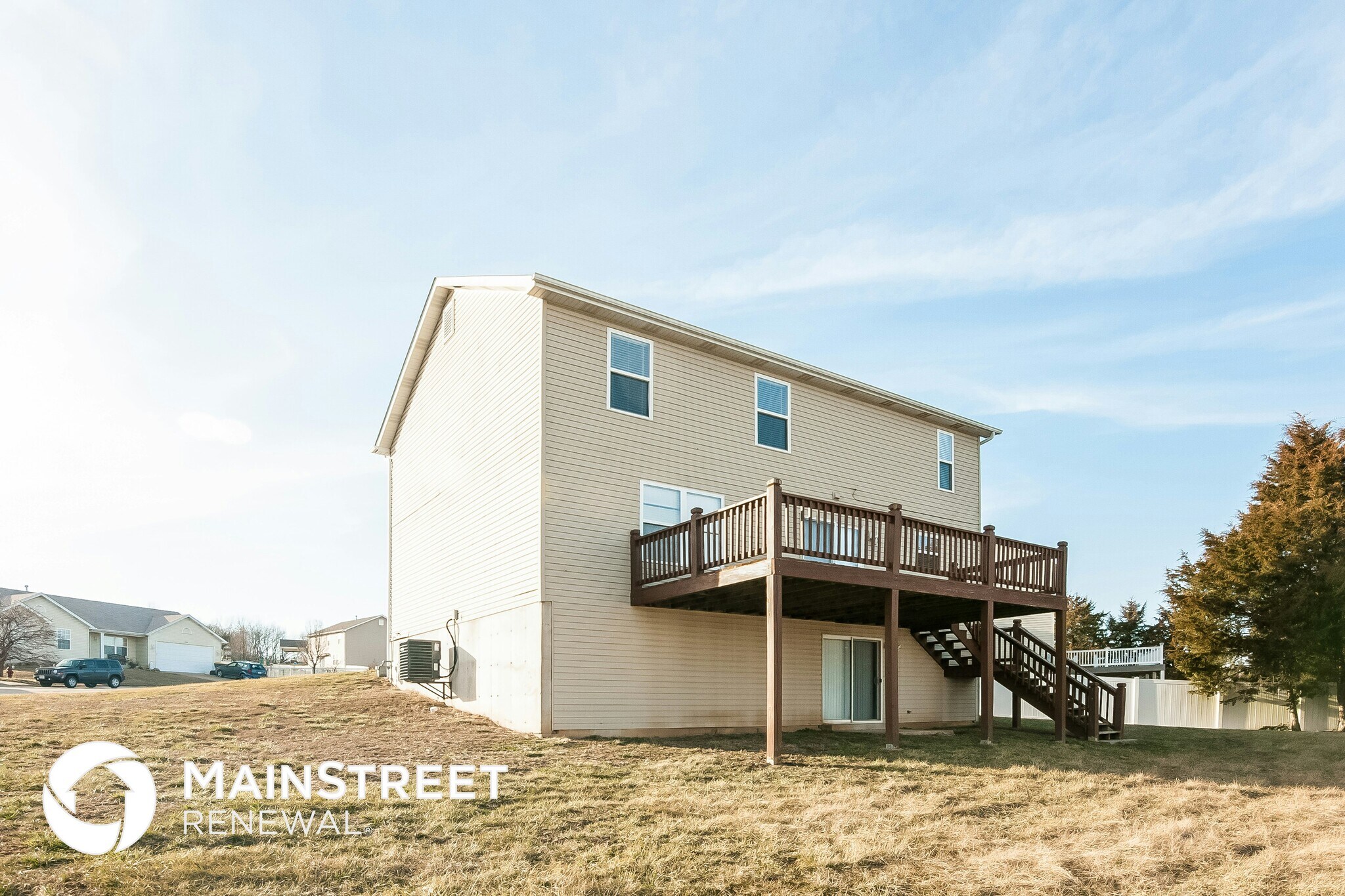 Building Photo - 2303 Pond Ct