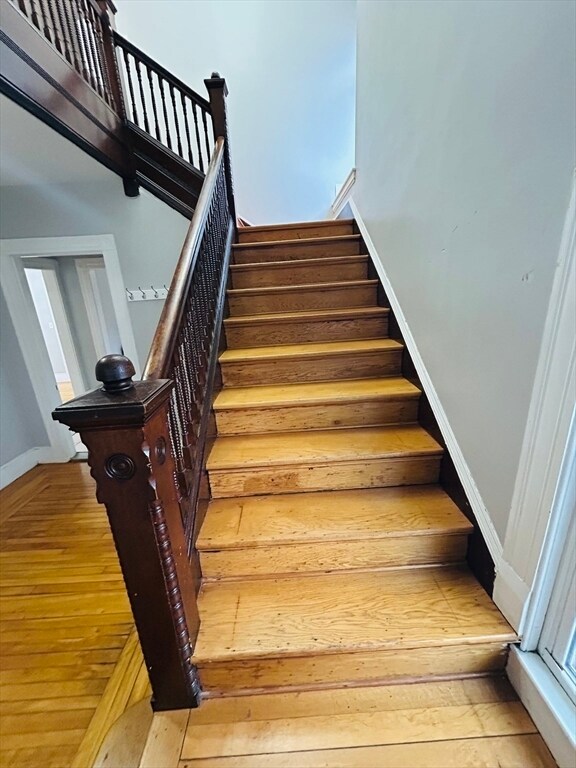 Building Photo - 2 Grout Ct