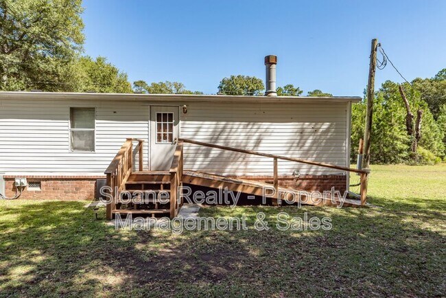 Building Photo - 3244 Thompson Heyward Dr