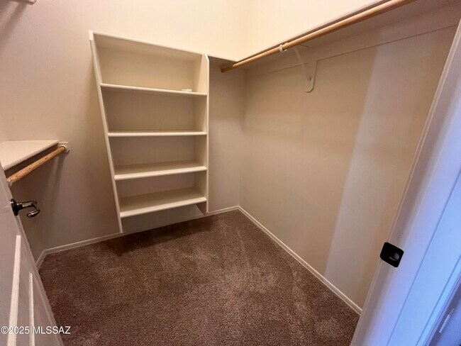 Building Photo - 13451 E Ace High Dr