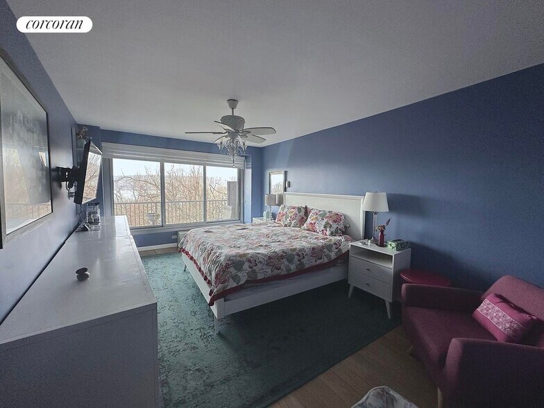 Building Photo - 4455-4465 Douglas Ave