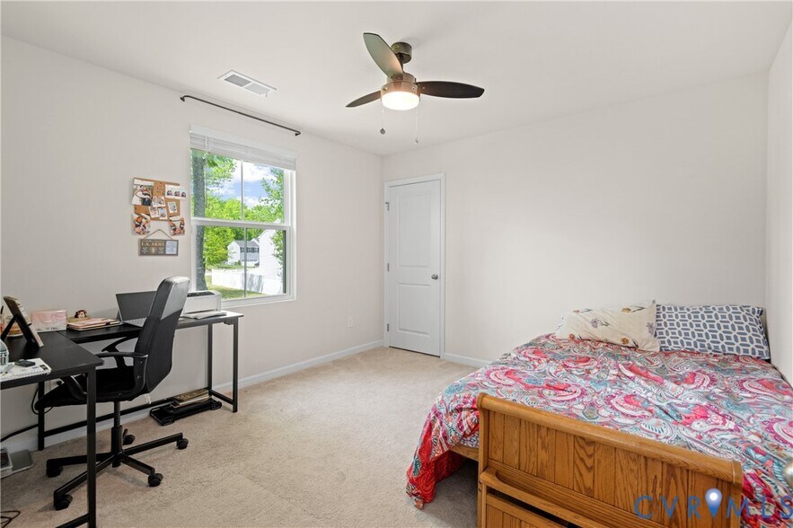 Building Photo - 21012 Baileys Grove Dr