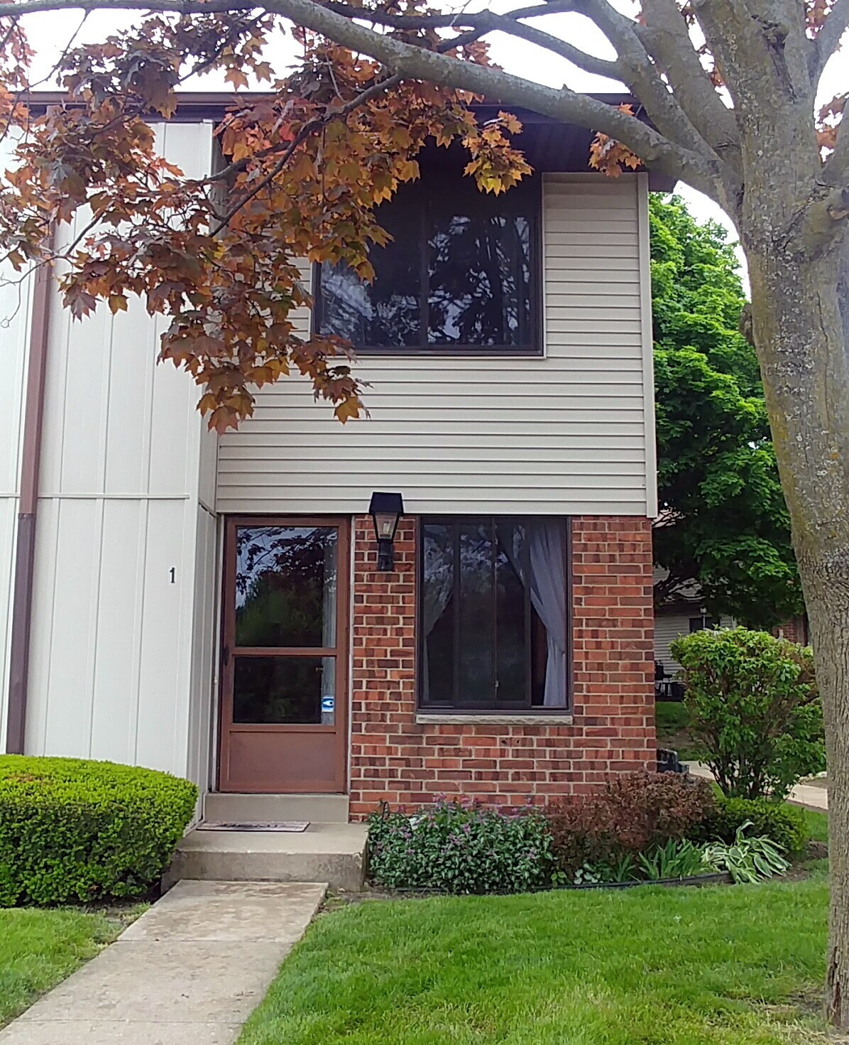 Building Photo - 1441 Oakes Rd