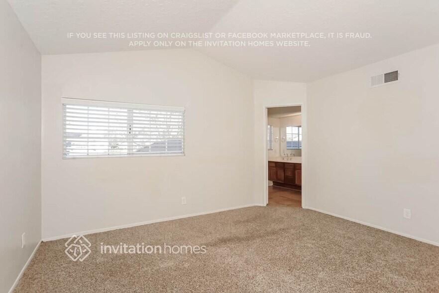 Building Photo - 2643 Tumbleweed Cir