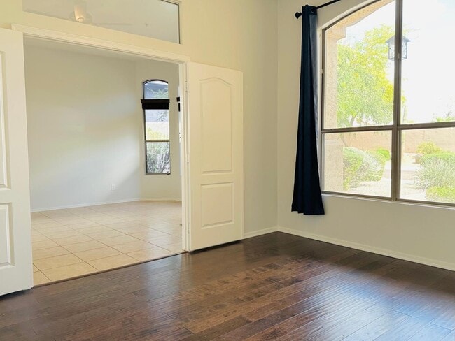 Building Photo - 21546 N 72nd Way