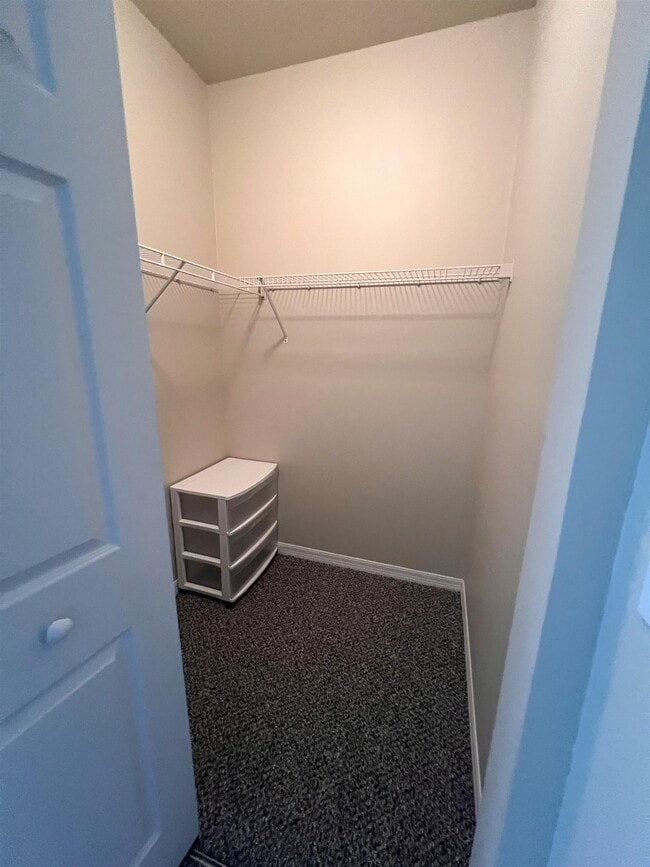 Building Photo - 520 Florida Club Blvd