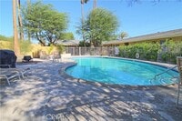 Building Photo - 807 E Cottonwood Rd