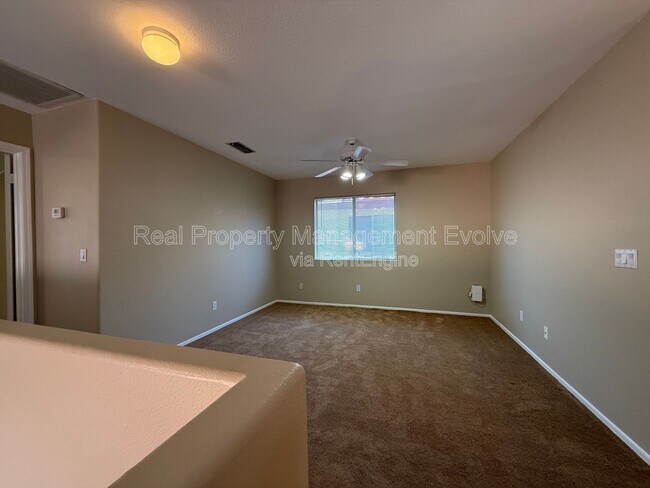 Building Photo - 17215 N 46th Pl