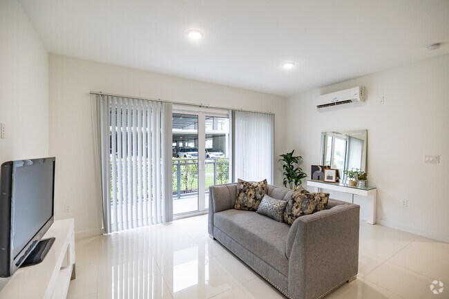 2BR, 2BA - 1,176SF - Model D - Living Room - Modern Towers Apartments