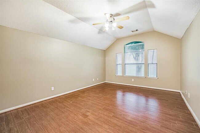 Building Photo - 7726 Trophy Pl Dr