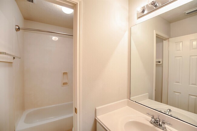 Building Photo - 876 Schooner Cove Ln