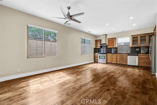 Building Photo - 121 Costa Brava