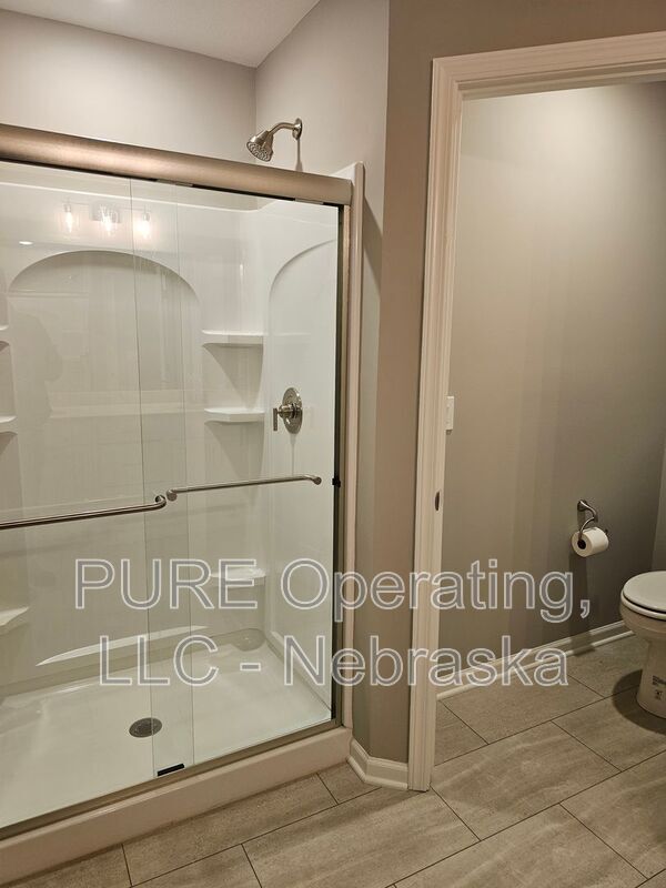 Building Photo - 17451 Tucker St