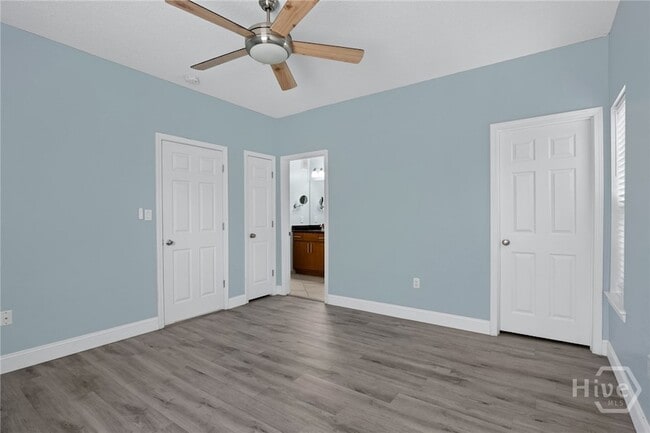 Building Photo - 2208 Walden Park Dr
