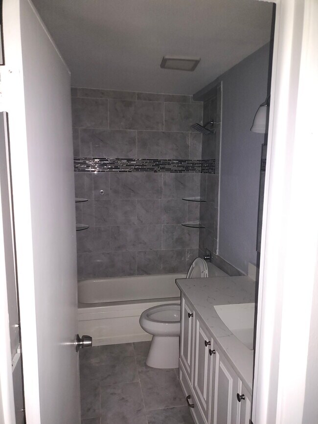 Building Photo - 5705 Harvest Hill Rd