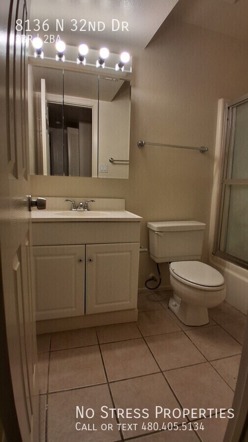 Building Photo - 8136 N 32nd Dr