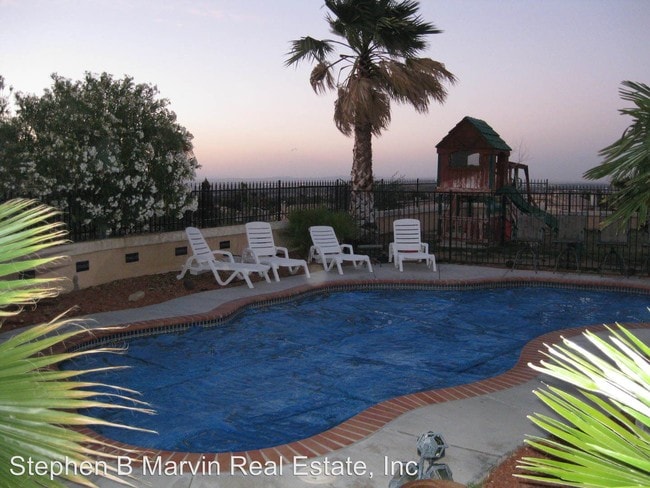 Building Photo - 5 br, 3 bath House - 40326 Alabar Dr