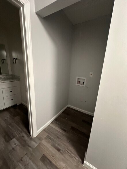 Building Photo - 3772 Kensingwood Trce