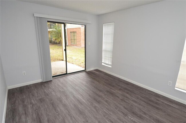 Building Photo - 8641 Fancy Finch Dr