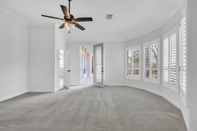 Building Photo - 27 Rockledge Dr