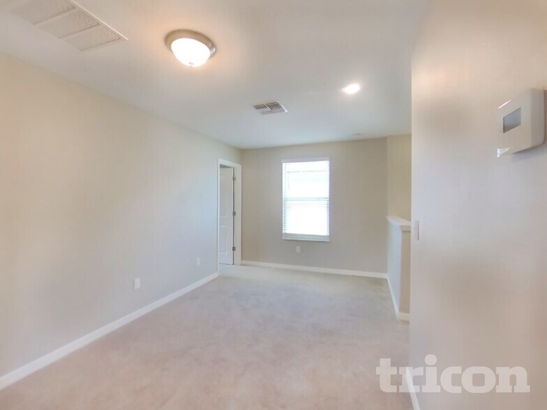 Building Photo - 12727 Lemon Pepper Dr