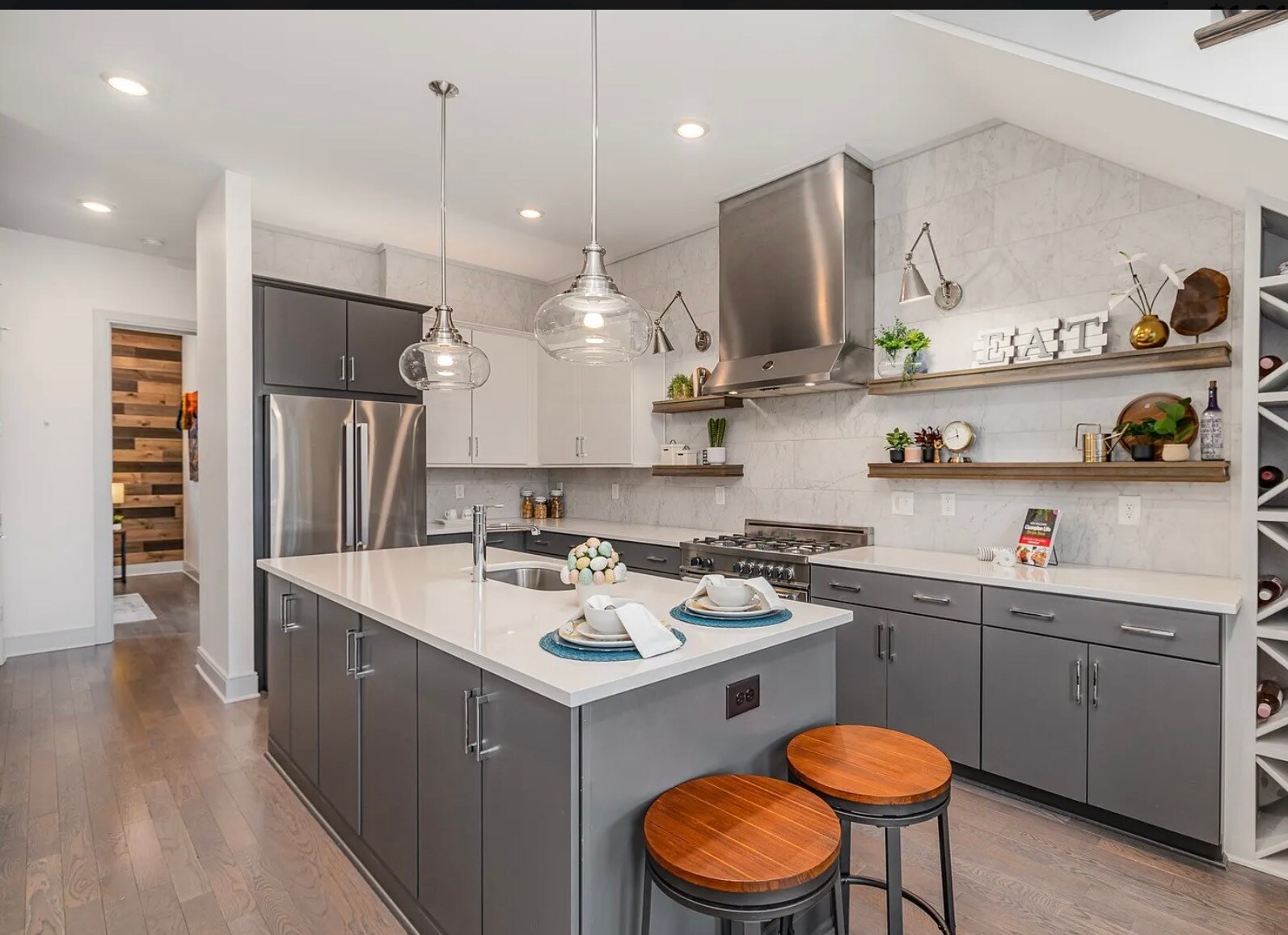 Building Photo - 1011A Southside Ave