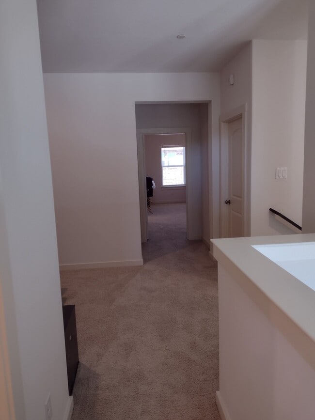 Building Photo - 4887 Ellie Ln