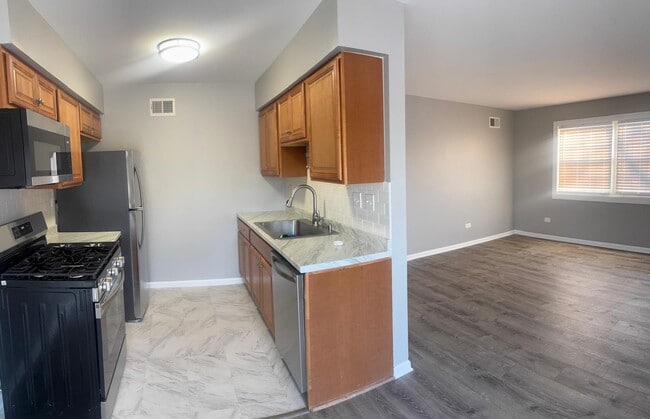 Building Photo - 544 Wynn Ct