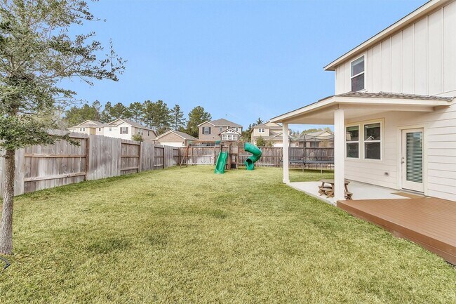 Building Photo - 18503 Sunrise Maple Dr