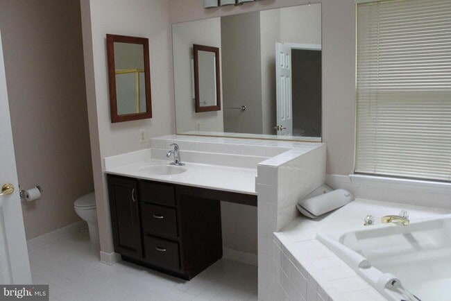 Building Photo - 12506 Seurat Ln