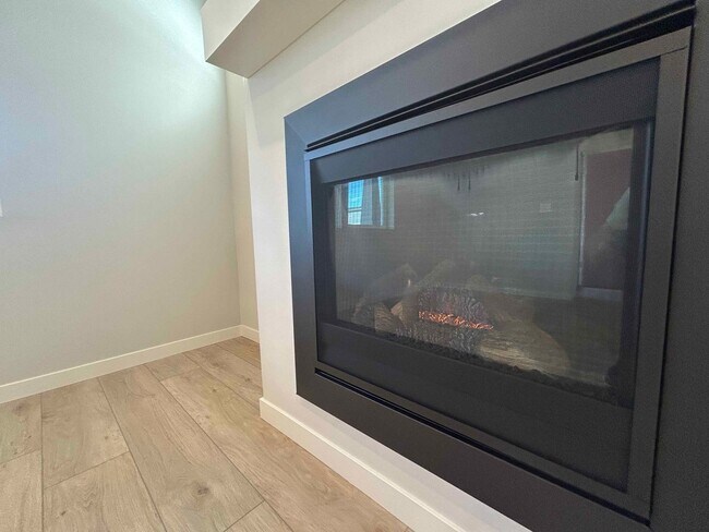 Building Photo - 15271 SW 168th Ave