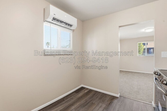 Building Photo - 830 N 10th St