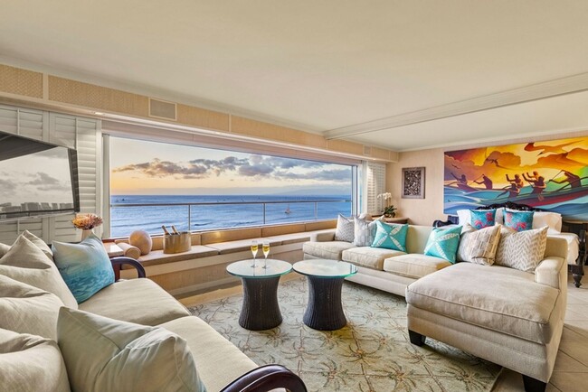 Building Photo - Hale Kaimana: Oceanfront Elegance w/ Beach...