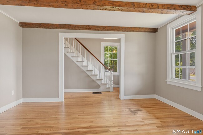 Building Photo - 238 Isinglass Rd